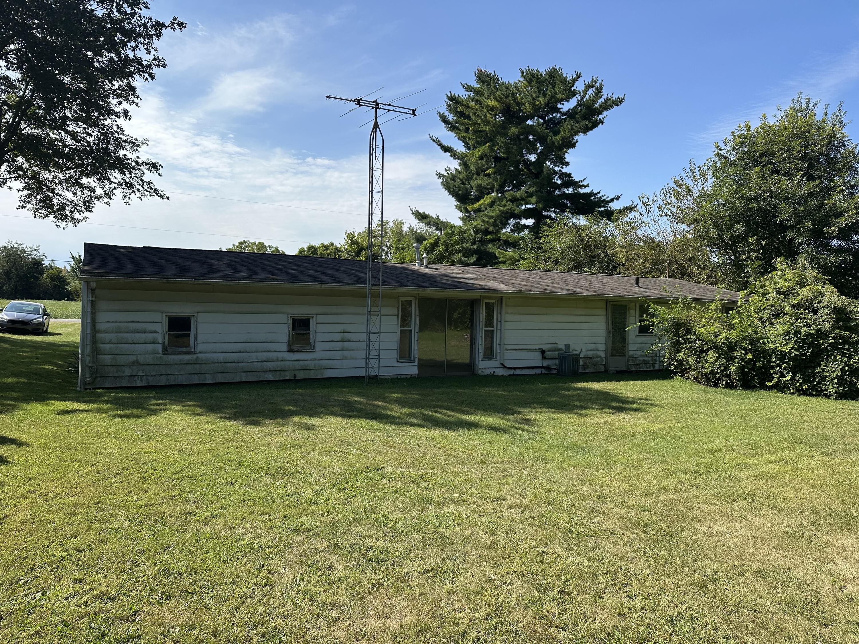 1150 Sparrow Road, Springfield, Ohio 45502