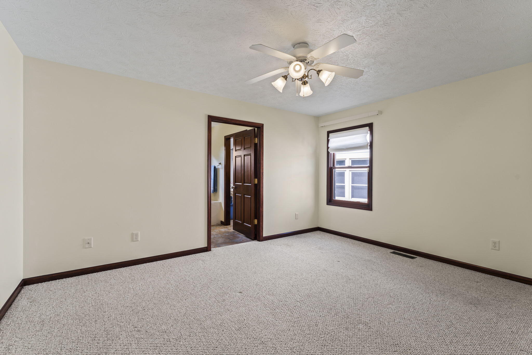 1479 Lantern Lane, Troy, Ohio 45373