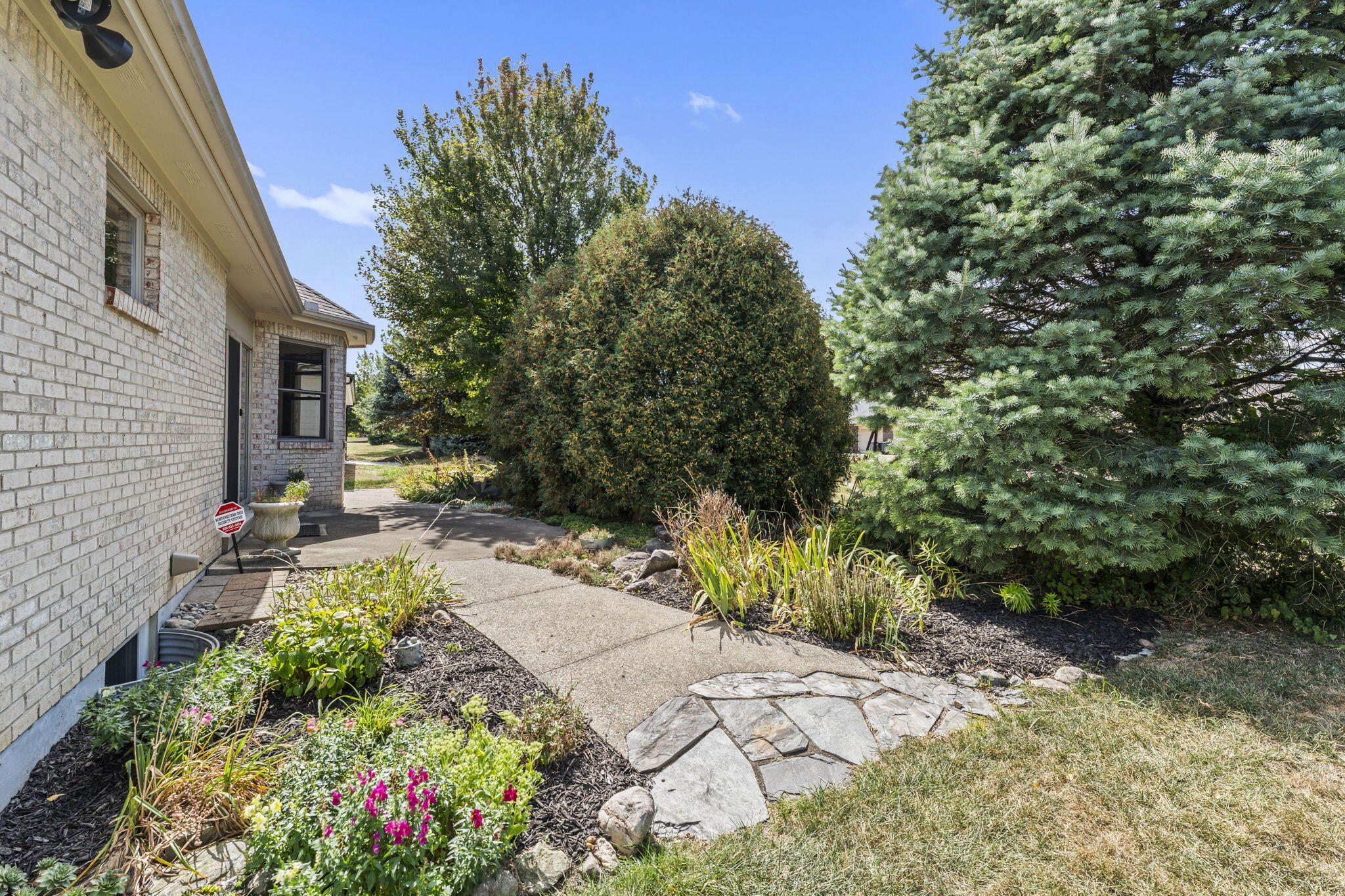 1479 Lantern Lane, Troy, Ohio 45373