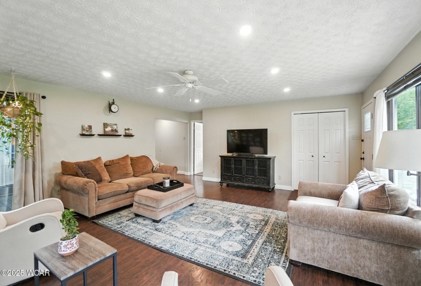 1370 Bluelick Road, Lima, Ohio, 3 Bedrooms Bedrooms, ,2 BathroomsBathrooms,Residential,For Sale,Bluelick,308176