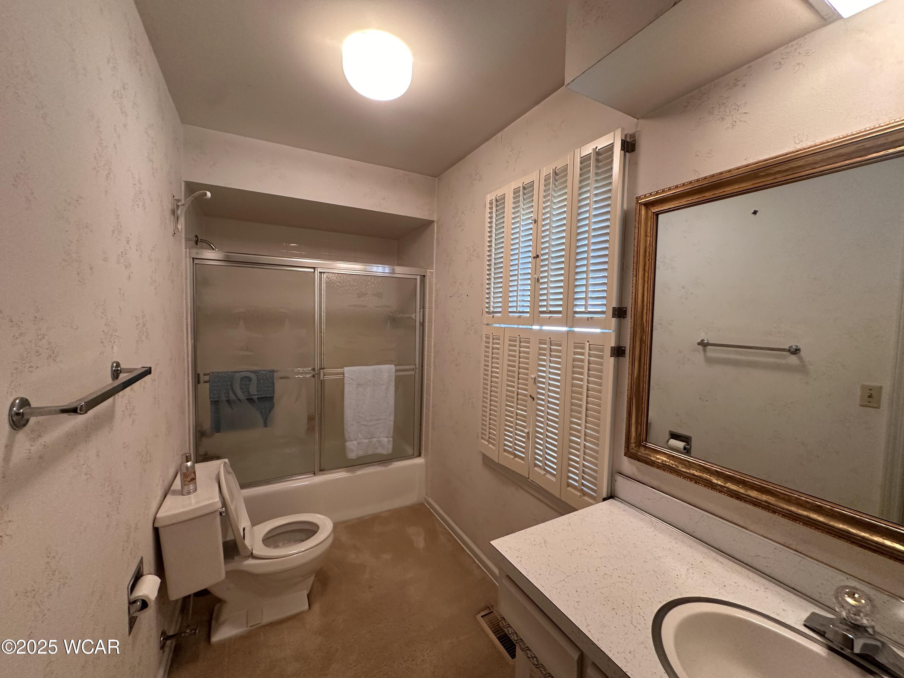 2320 London Drive, Lima, Ohio