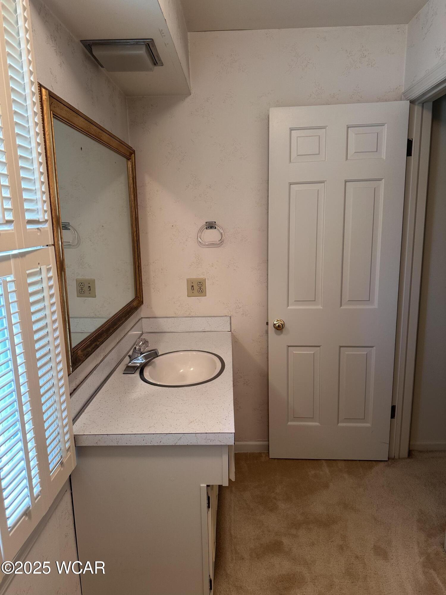 2320 London Drive, Lima, Ohio