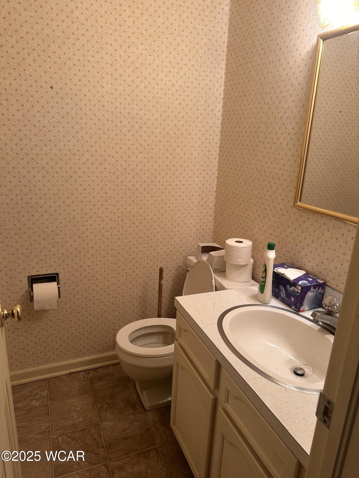 2320 London Drive, Lima, Ohio