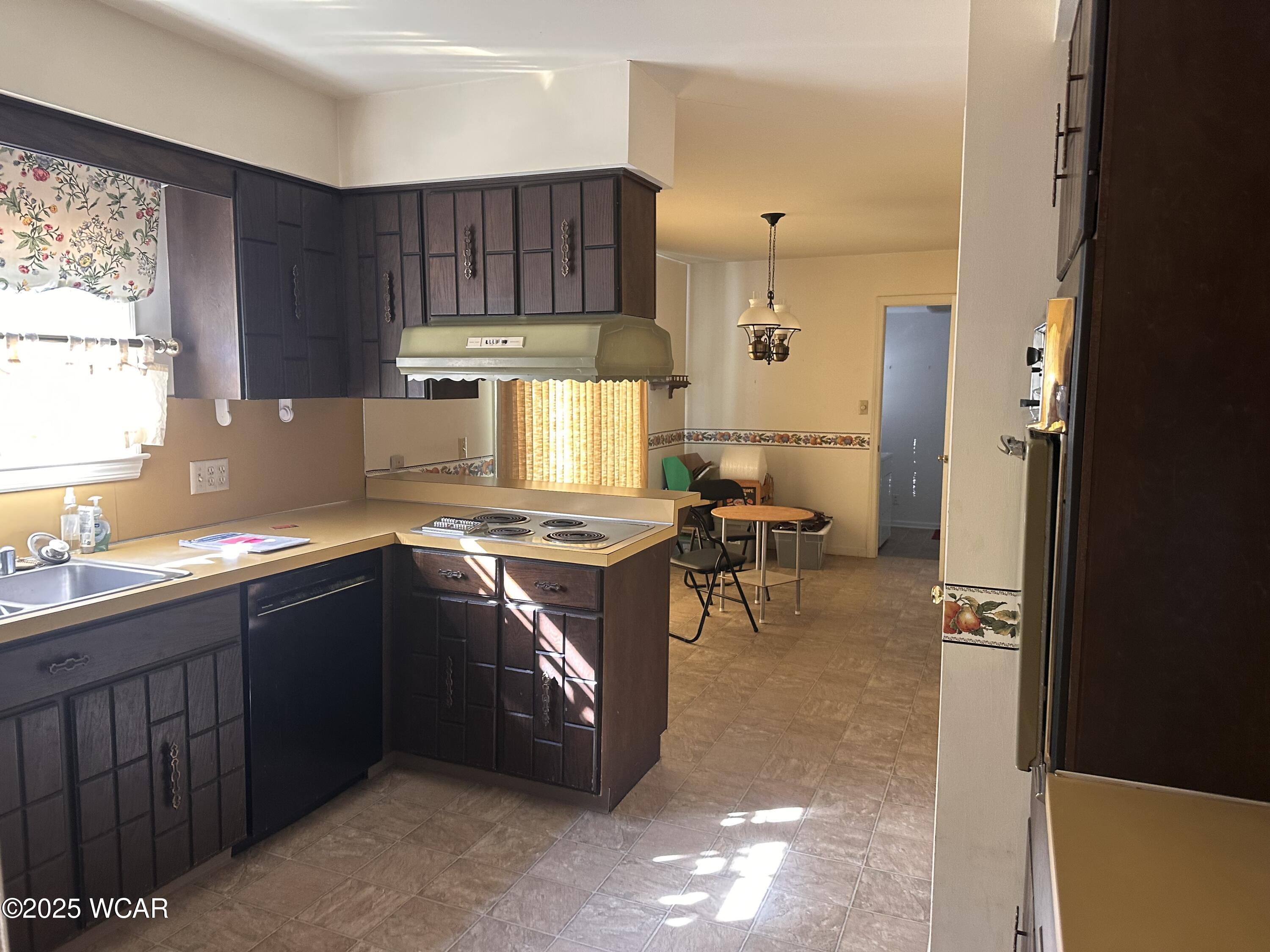 2320 London Drive, Lima, Ohio