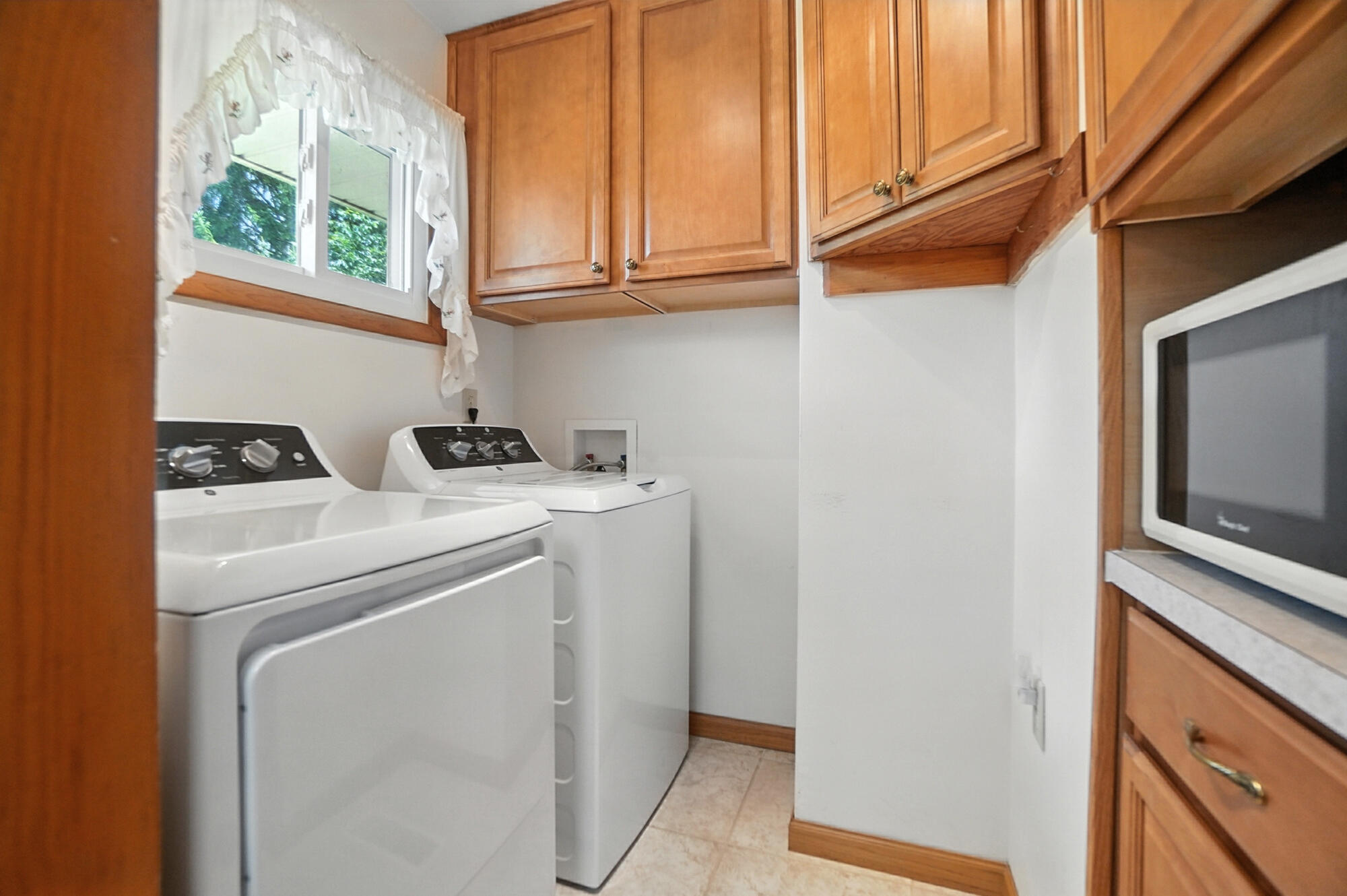 6755 Jay Road, West Milton, Ohio 45383