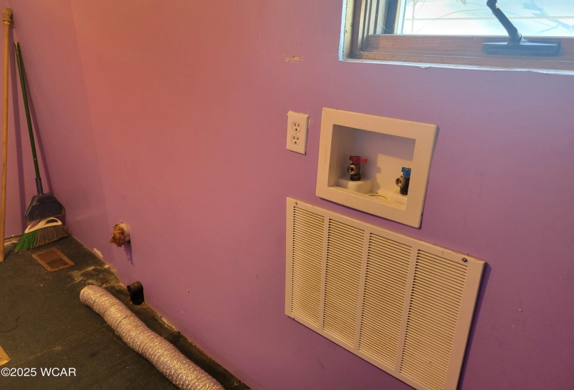 416 Cherry Street, Kenton, Ohio, 3 Bedrooms Bedrooms, ,1 BathroomBathrooms,Residential,For Sale,Cherry,308181