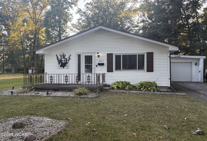 1325 Helen Avenue, Lima, Ohio, 3 Bedrooms Bedrooms, ,2 BathroomsBathrooms,Residential,For Sale,Helen,308187