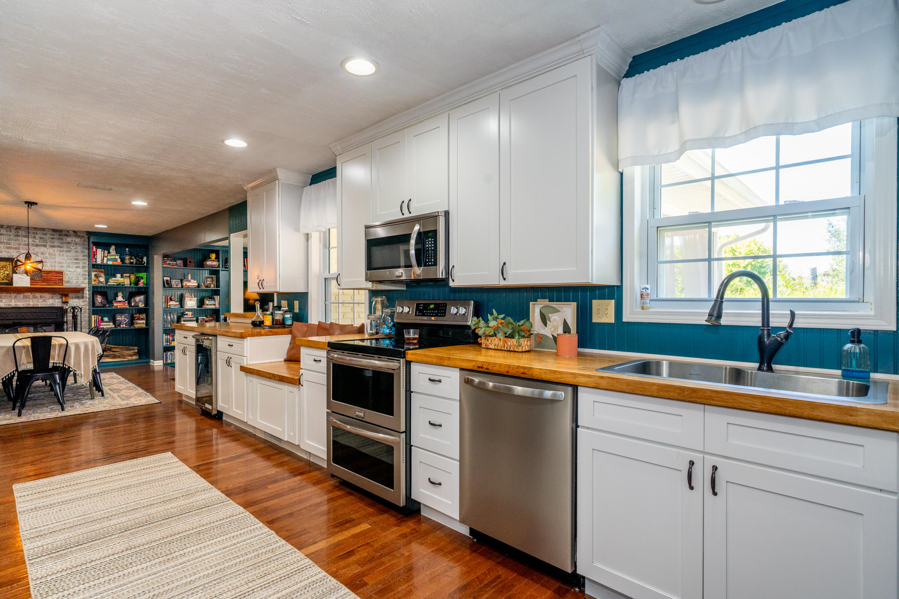 6822 Bejay Drive, Tipp City, Ohio 45371