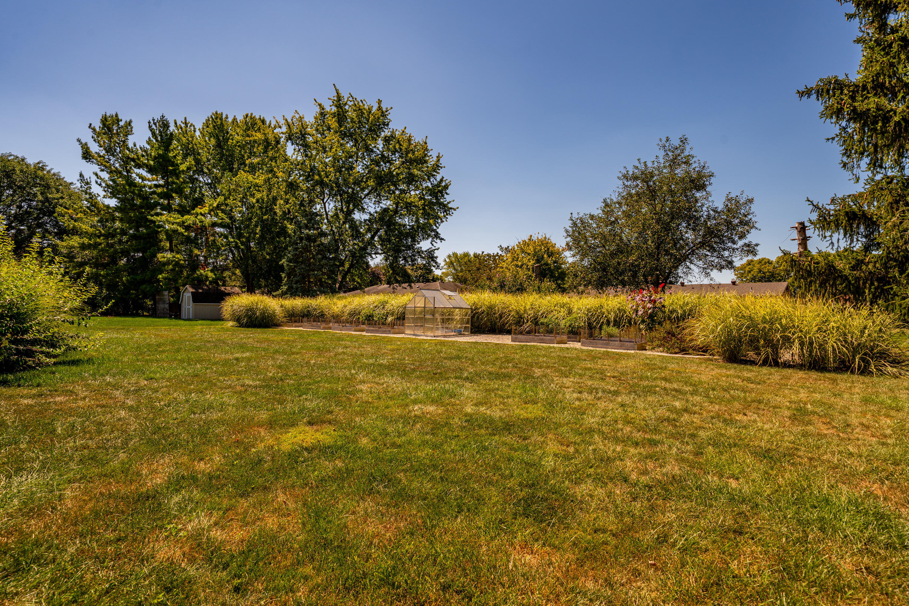 6822 Bejay Drive, Tipp City, Ohio 45371