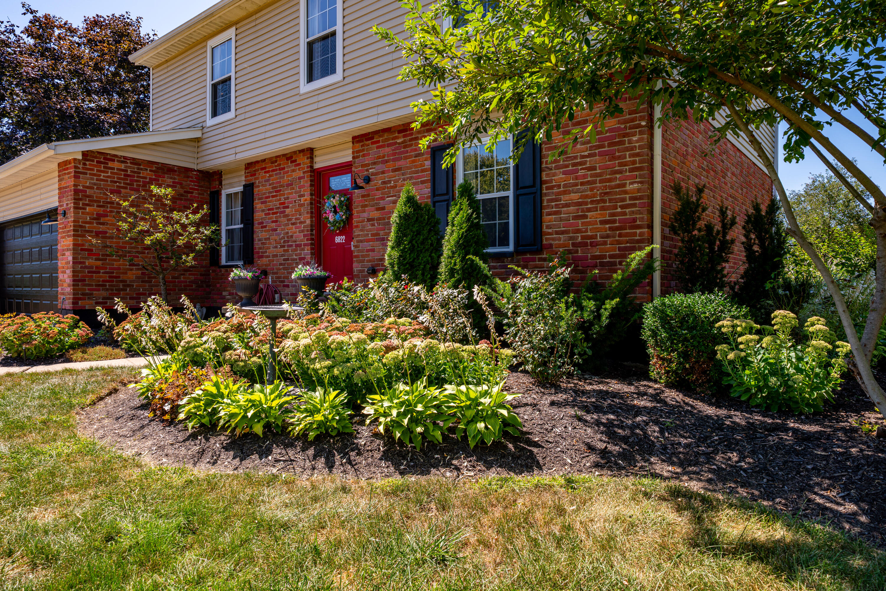 6822 Bejay Drive, Tipp City, Ohio 45371