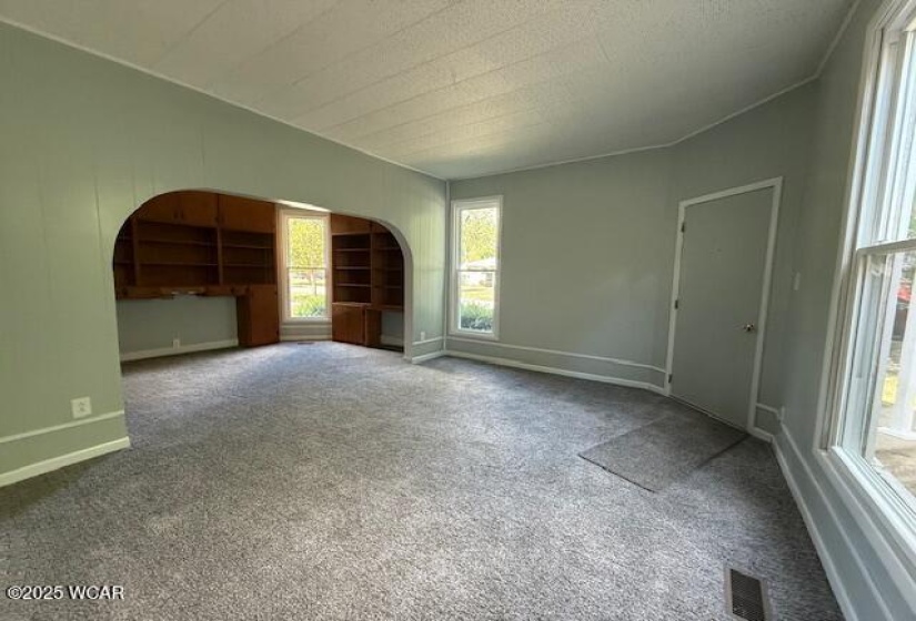 351 W Buckeye Avenue, Ada, Ohio, 5 Bedrooms Bedrooms, ,2 BathroomsBathrooms,Residential,For Sale,W Buckeye,308194