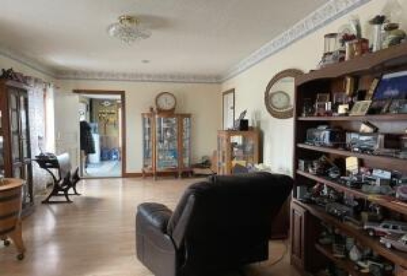 25A livingroom