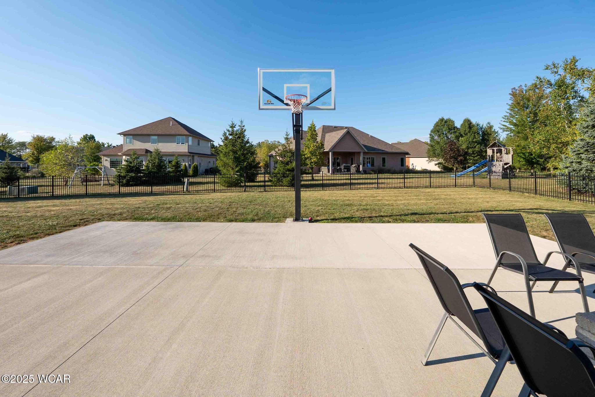 349 Sycamore Court, Bluffton, Ohio