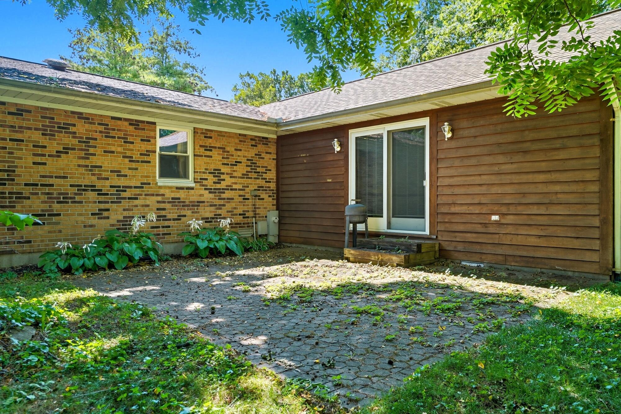 203 Boone Drive, Troy, Ohio 45373