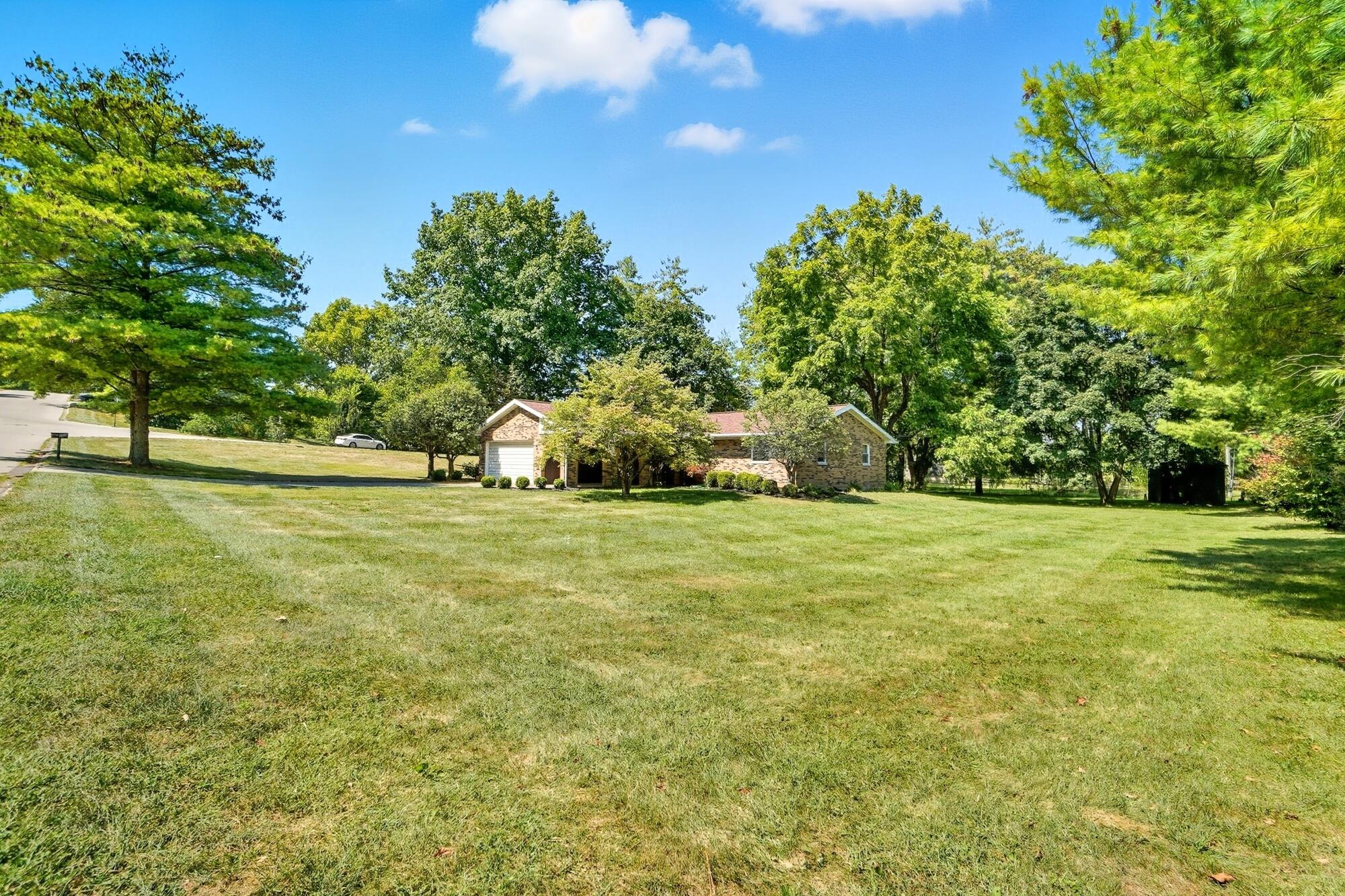 203 Boone Drive, Troy, Ohio 45373