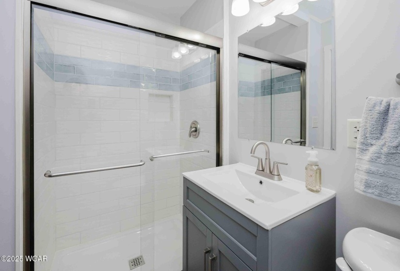 164 Mound Street, Bluffton, Ohio, 3 Bedrooms Bedrooms, ,2 BathroomsBathrooms,Residential,For Sale,Mound,308179