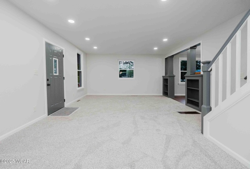 164 Mound Street, Bluffton, Ohio, 3 Bedrooms Bedrooms, ,2 BathroomsBathrooms,Residential,For Sale,Mound,308179