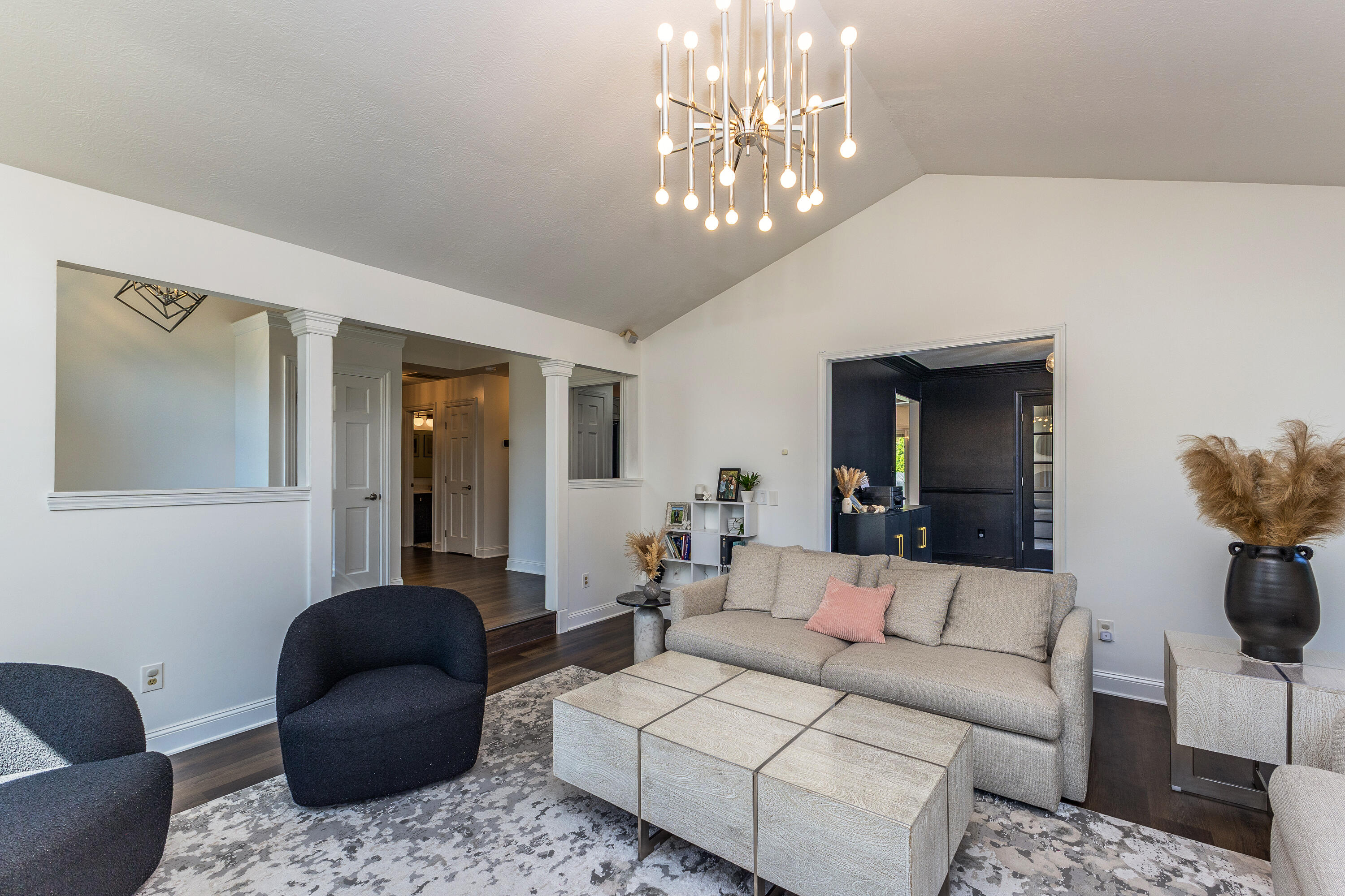 108 Denwood Trail, Englewood, Ohio 45322