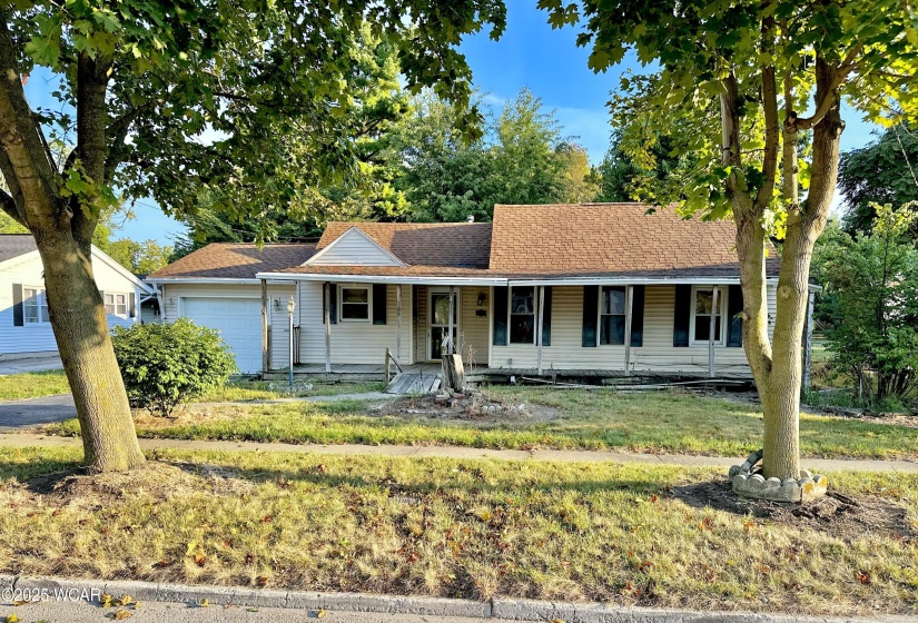 708 Clinton Court, Findlay, Ohio, 2 Bedrooms Bedrooms, ,1 BathroomBathrooms,Residential,For Sale,Clinton,308189