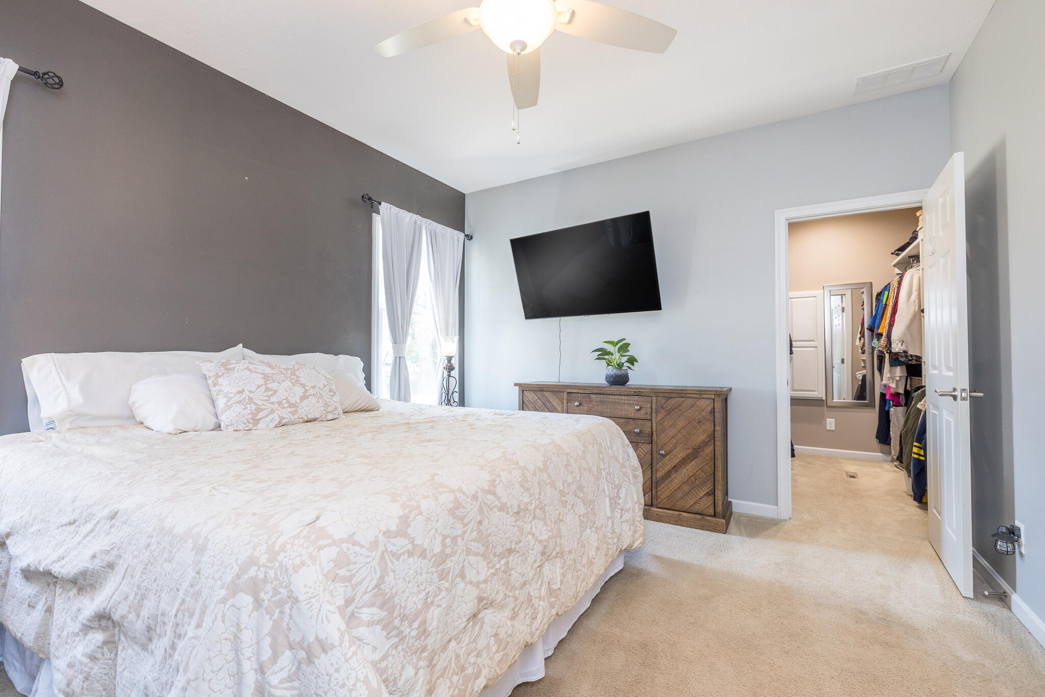 8998 Oconnors Point Drive, Belle Center, Ohio 43310