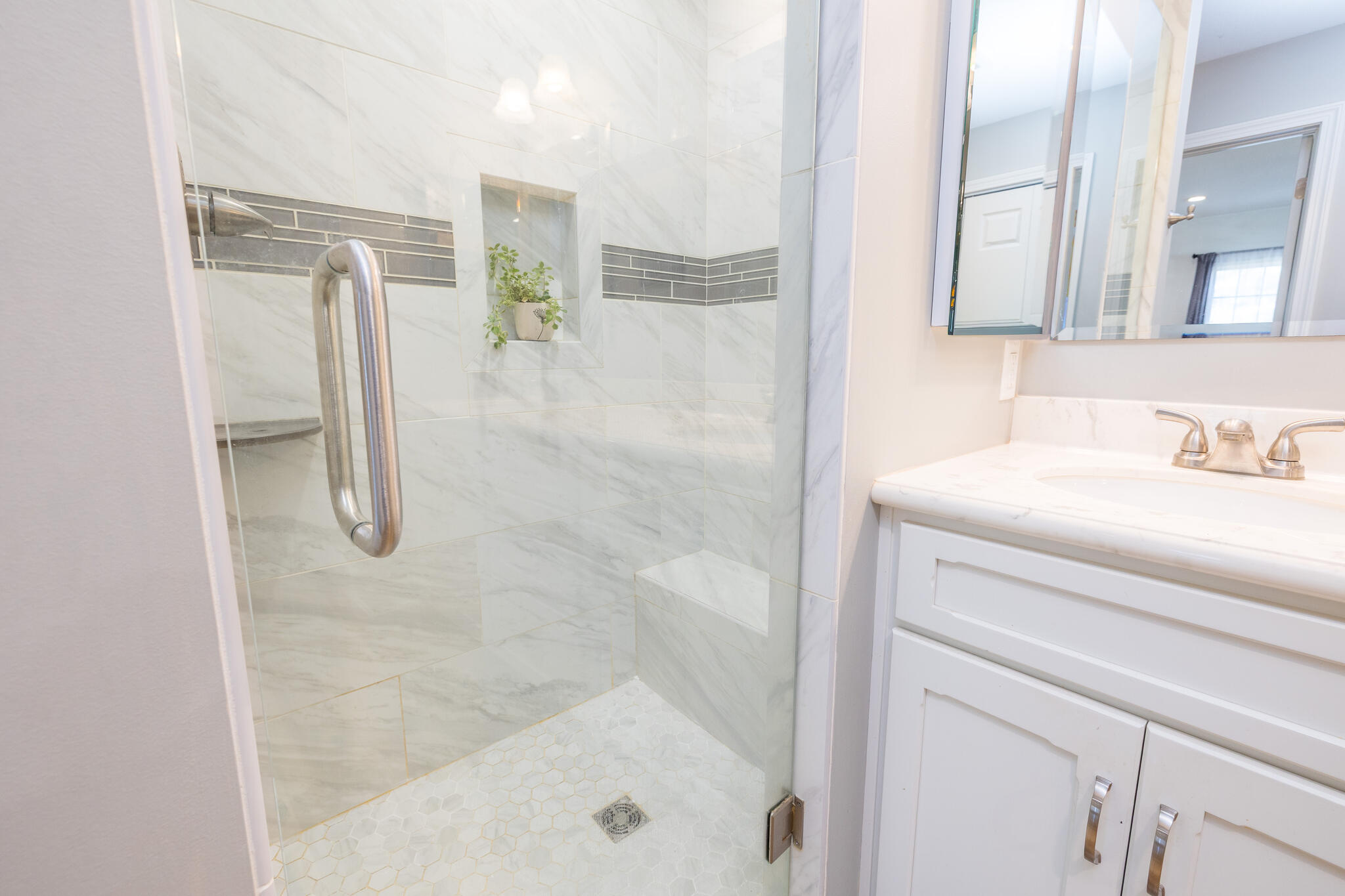 8998 Oconnors Point Drive, Belle Center, Ohio 43310