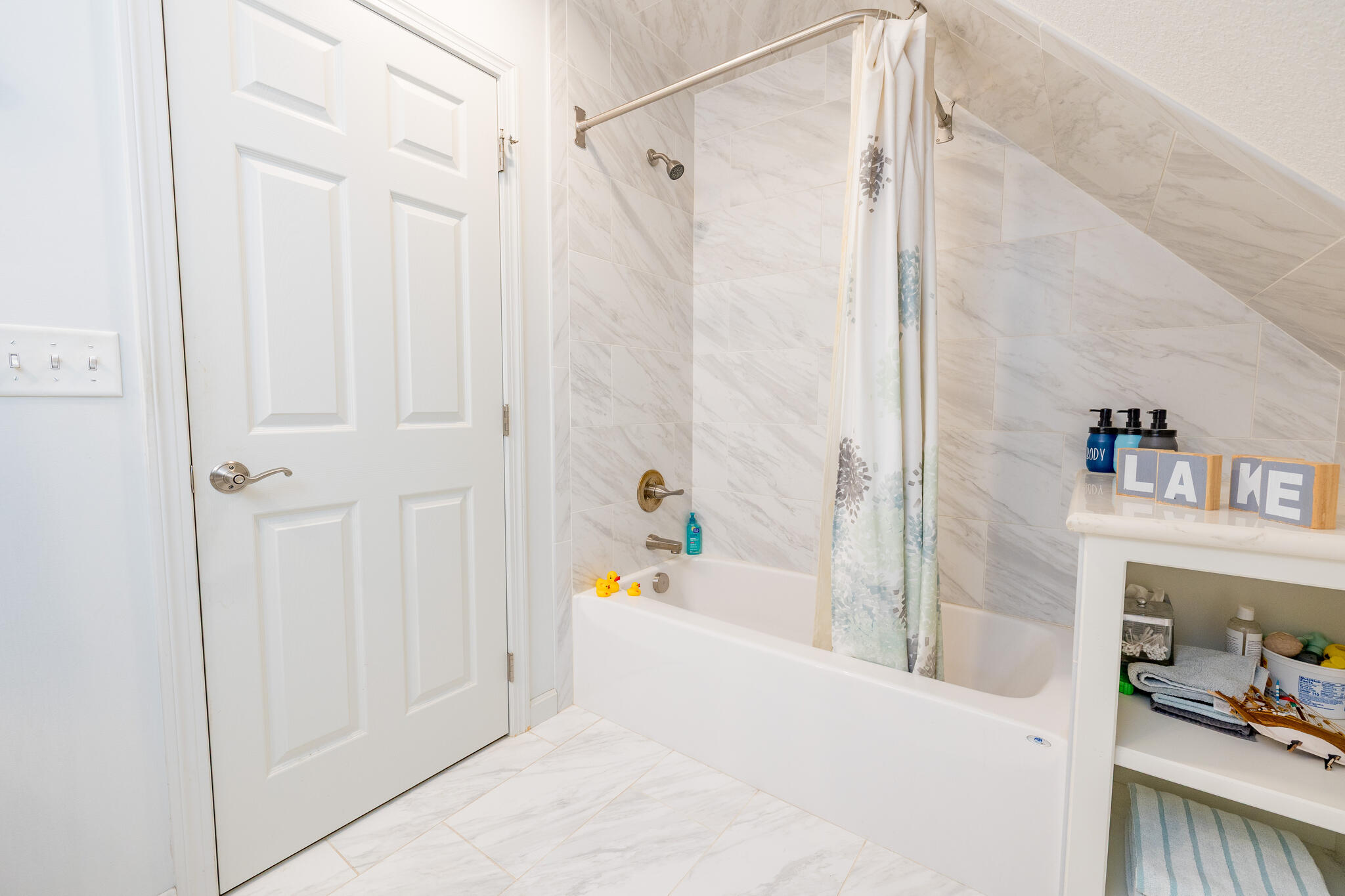 8998 Oconnors Point Drive, Belle Center, Ohio 43310