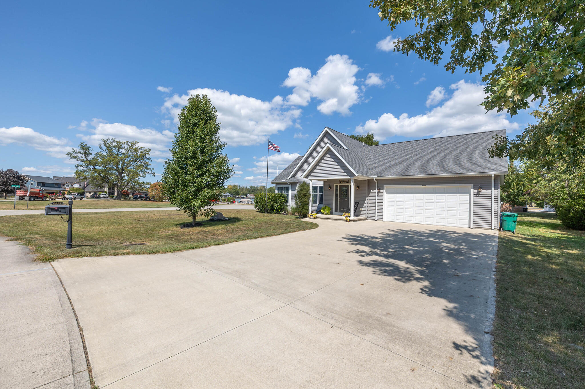 8998 Oconnors Point Drive, Belle Center, Ohio 43310