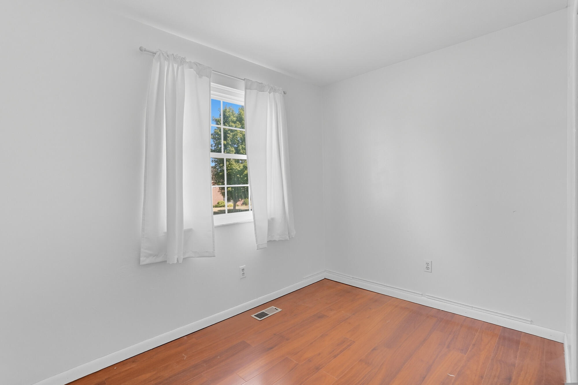 716 Gateshead Road, Troy, Ohio 45373