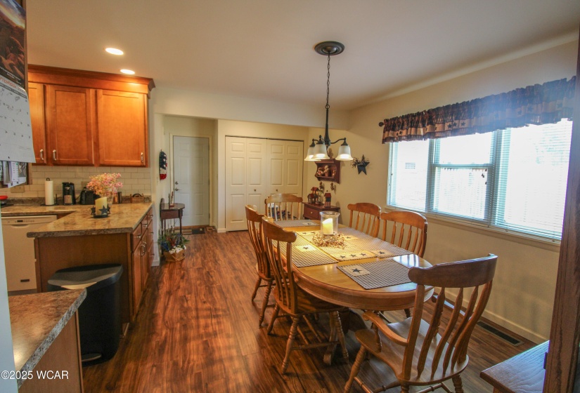 1776 Virginia Avenue, Lima, Ohio, 3 Bedrooms Bedrooms, ,2 BathroomsBathrooms,Residential,For Sale,Virginia,308205