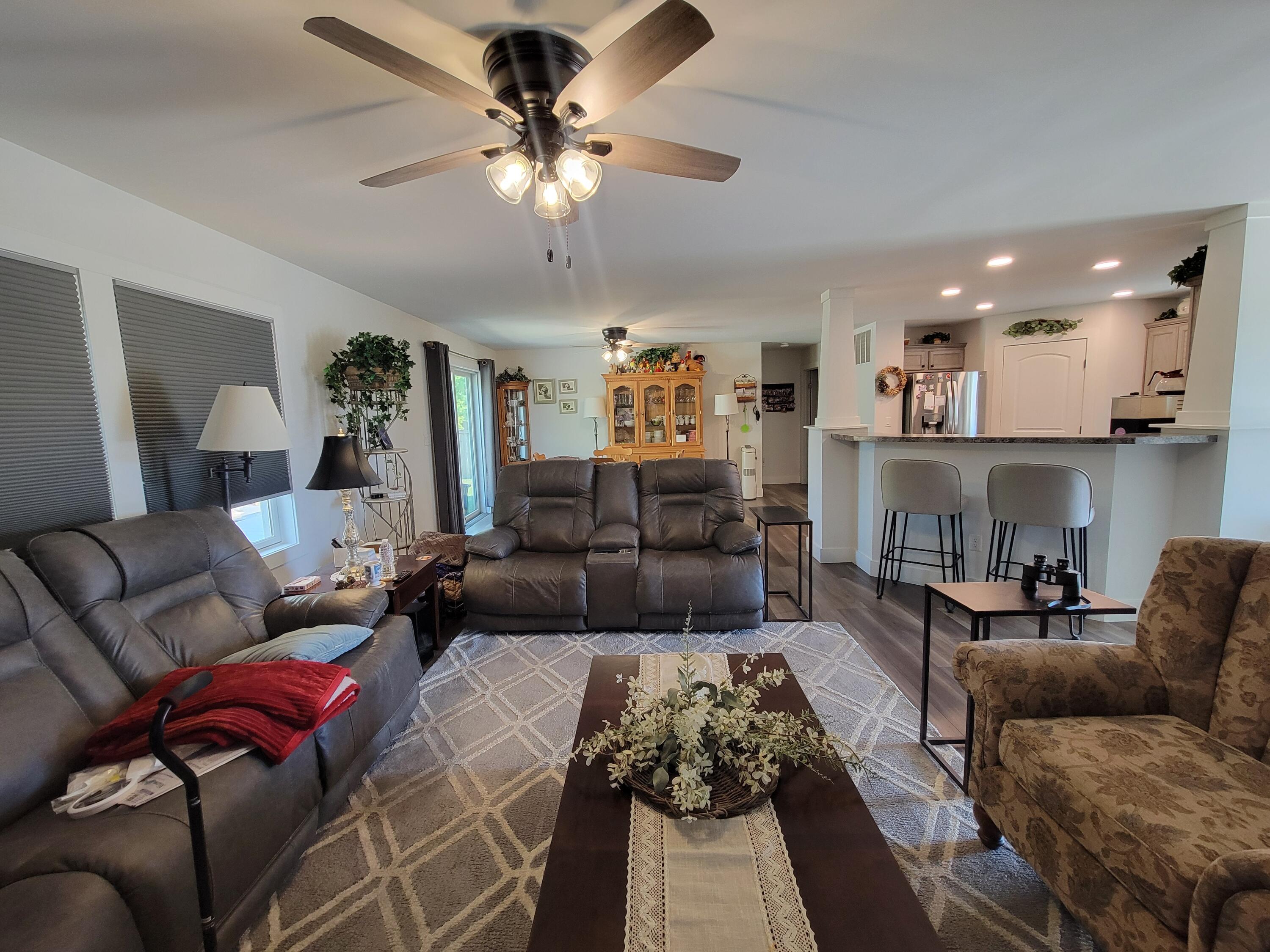 112 Dublin Lane, Saint Paris, Ohio 43072