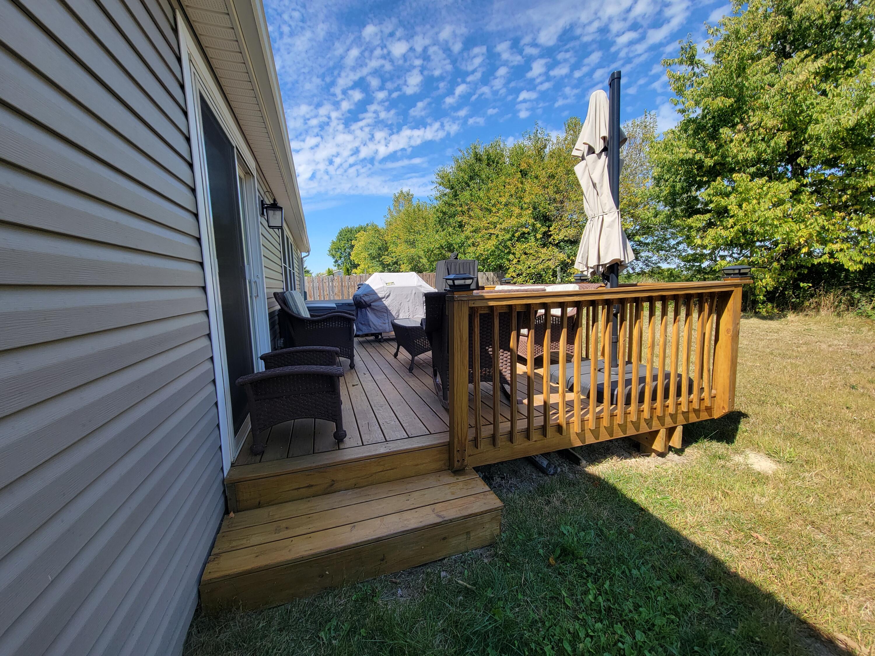 112 Dublin Lane, Saint Paris, Ohio 43072