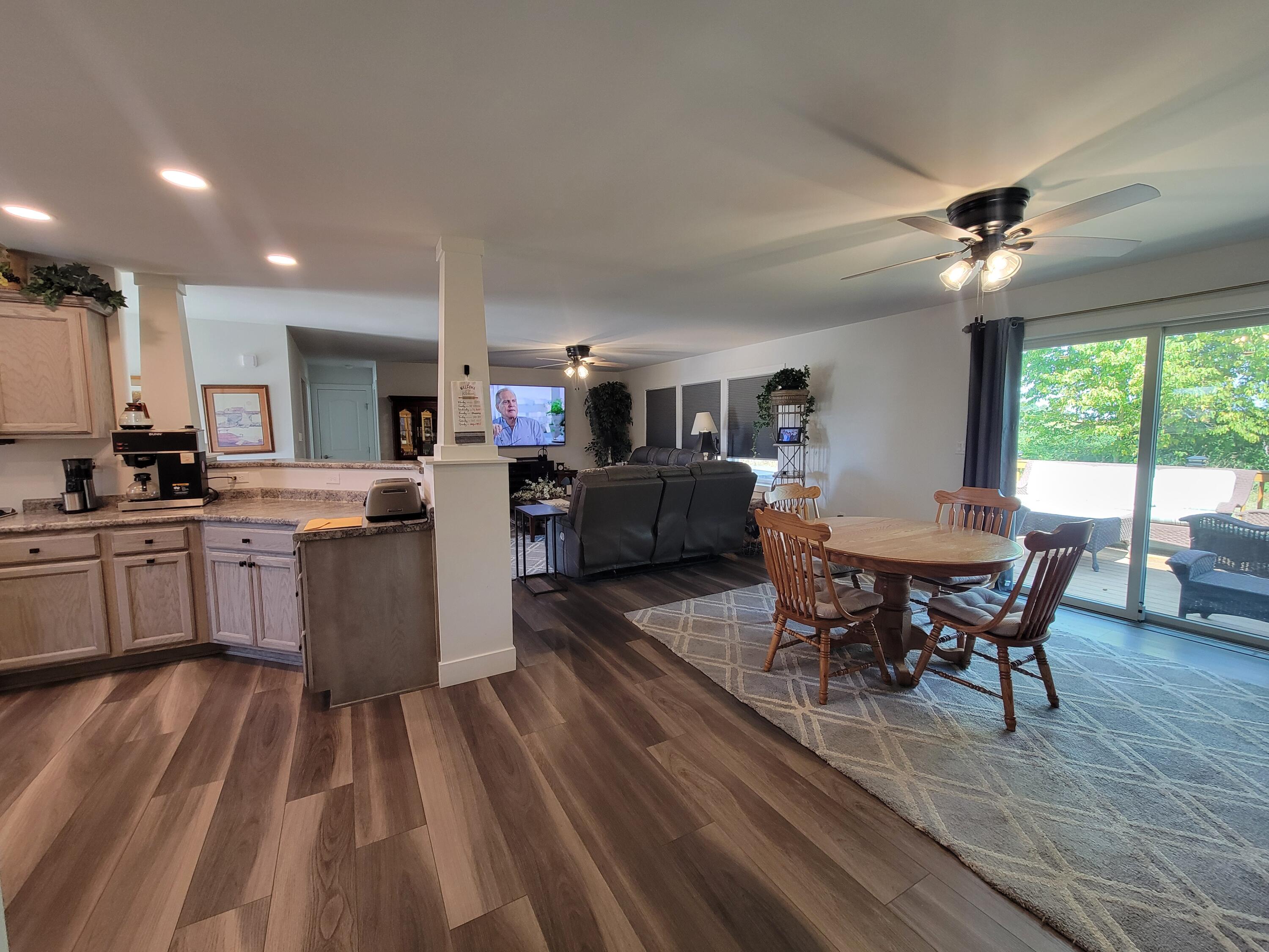 112 Dublin Lane, Saint Paris, Ohio 43072
