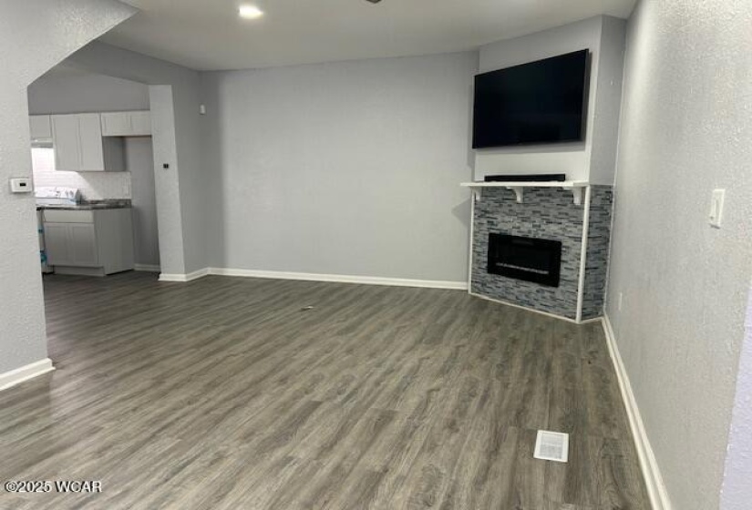 521 Wayne Street, Lima, Ohio, 2 Bedrooms Bedrooms, ,1 BathroomBathrooms,Residential Lease,For Rent,Wayne,308208