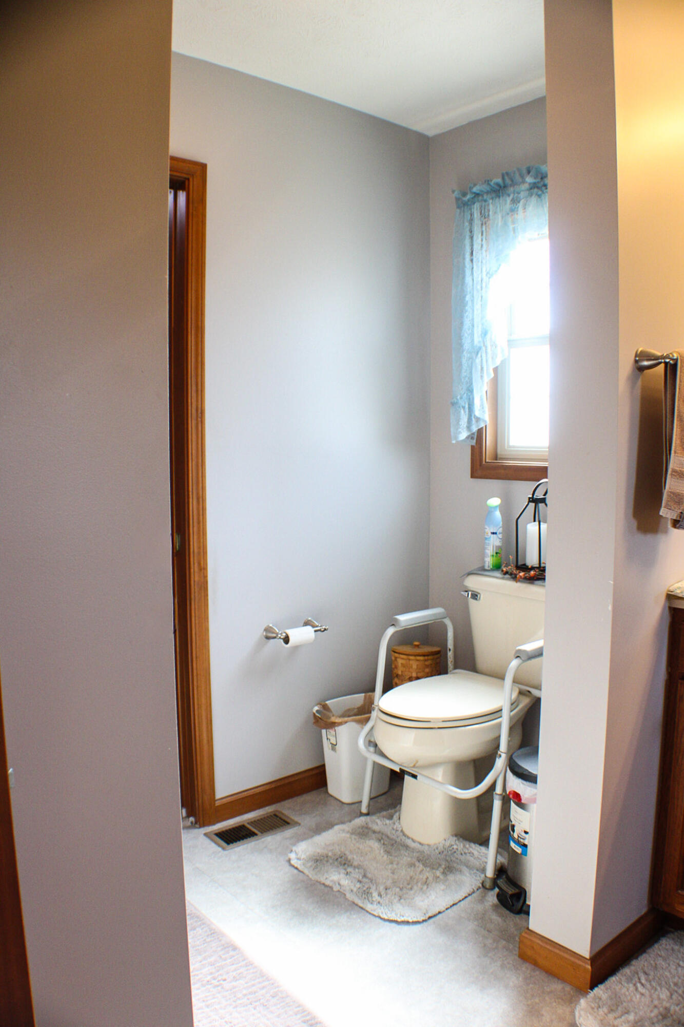3220 Cherokee, Piqua, Ohio 45356