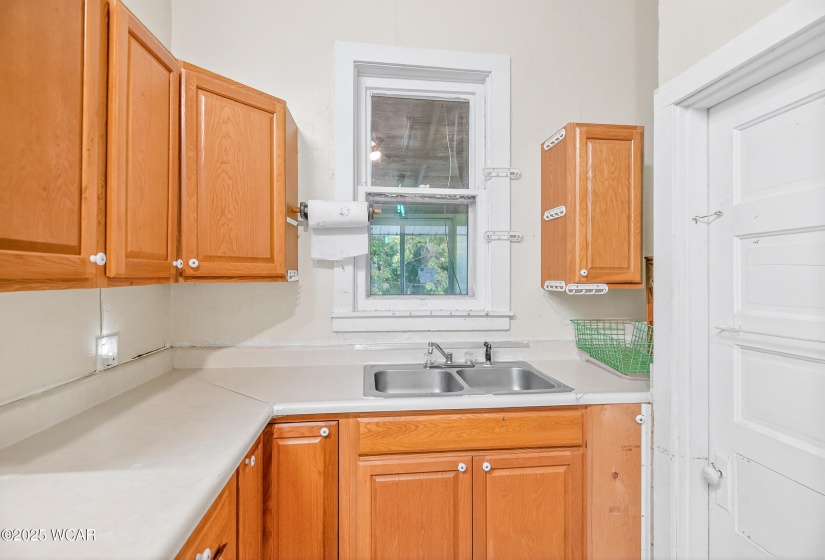 432 Miami Avenue, Sidney, Ohio, 2 Bedrooms Bedrooms, ,1 BathroomBathrooms,Residential,For Sale,Miami,308211