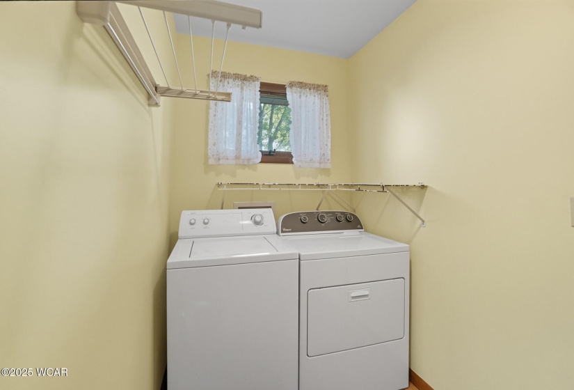 3036 Whippoorwill Avenue, Elida, Ohio, 2 Bedrooms Bedrooms, ,1 BathroomBathrooms,Residential,For Sale,Whippoorwill,308214