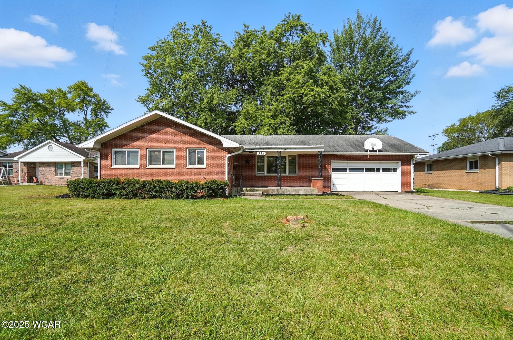 524 Collins Avenue, Lima, Ohio