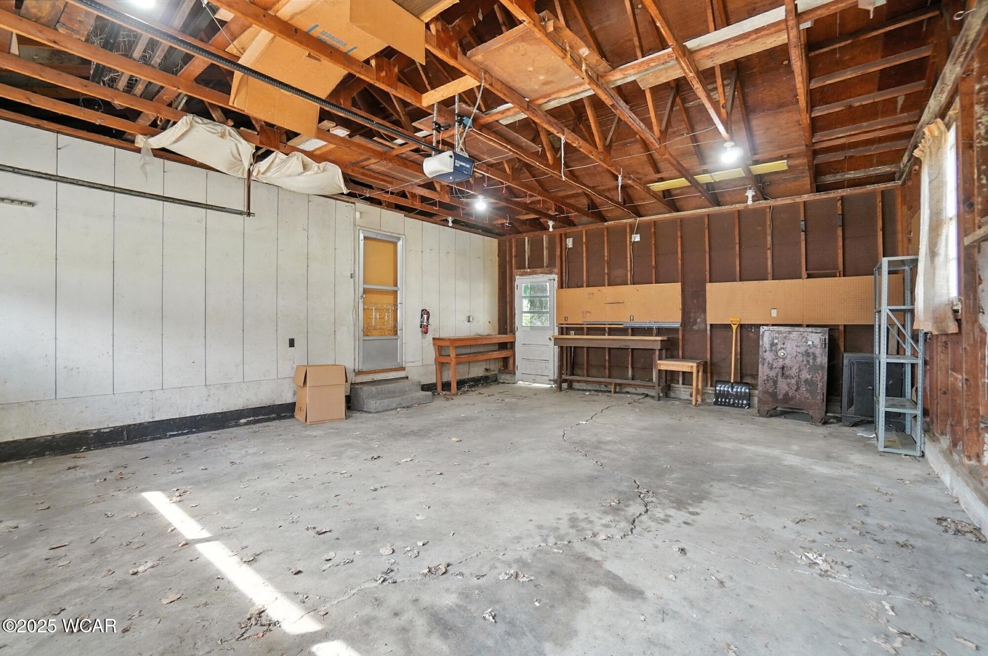 524 Collins Avenue, Lima, Ohio