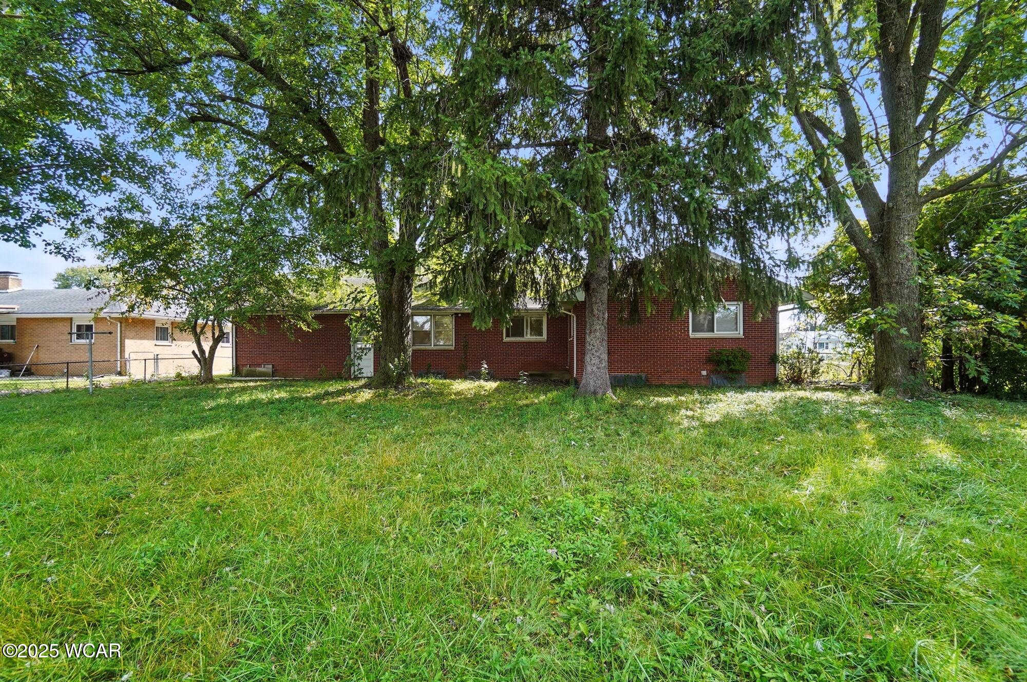 524 Collins Avenue, Lima, Ohio