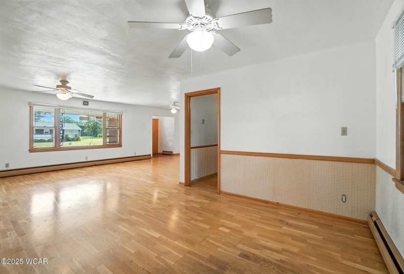 524 Collins Avenue, Lima, Ohio, 4 Bedrooms Bedrooms, ,2 BathroomsBathrooms,Residential,For Sale,Collins,308164