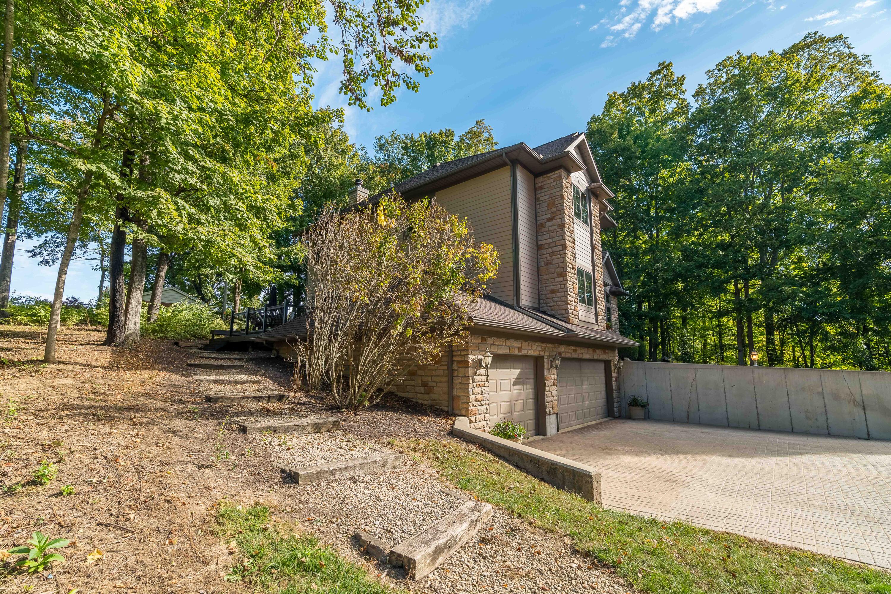 3 Lake Ridge Drive, Piqua, Ohio 45356