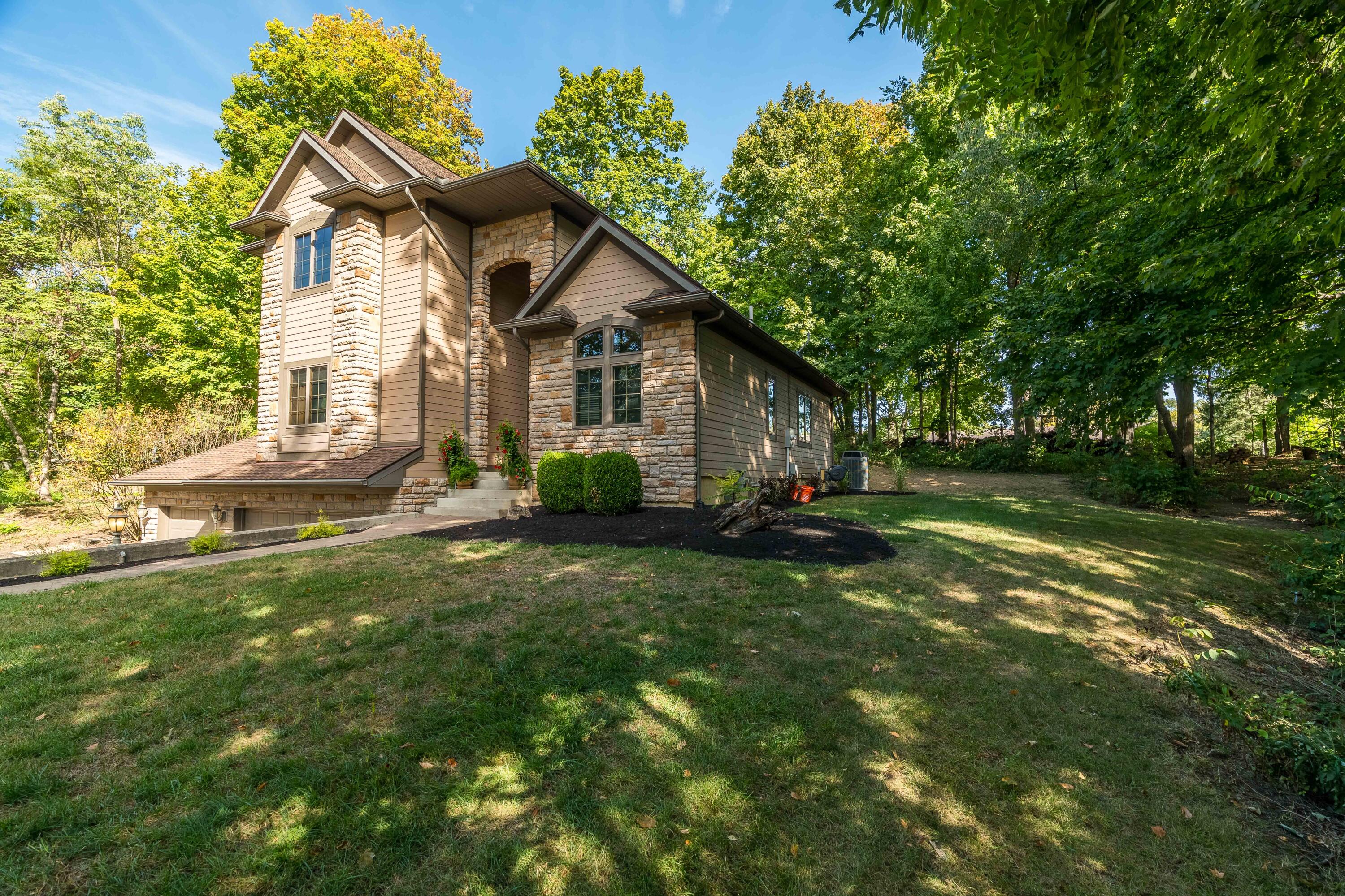 3 Lake Ridge Drive, Piqua, Ohio 45356