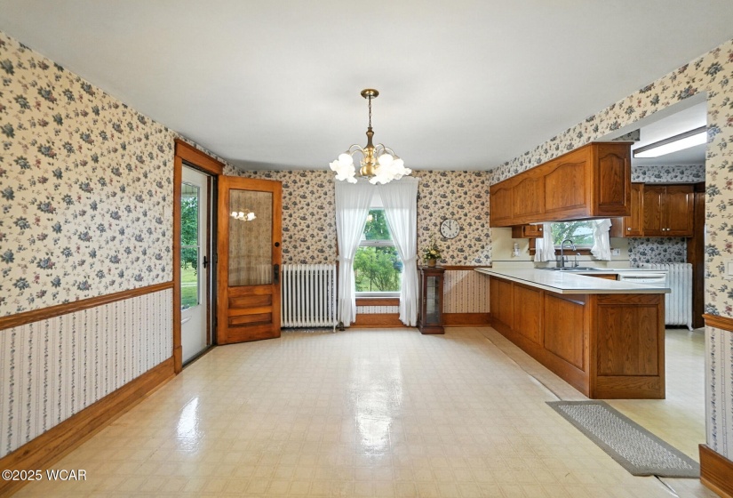 10755 Bixel Road, Bluffton, Ohio, 5 Bedrooms Bedrooms, ,1 BathroomBathrooms,Residential,For Sale,Bixel,307991