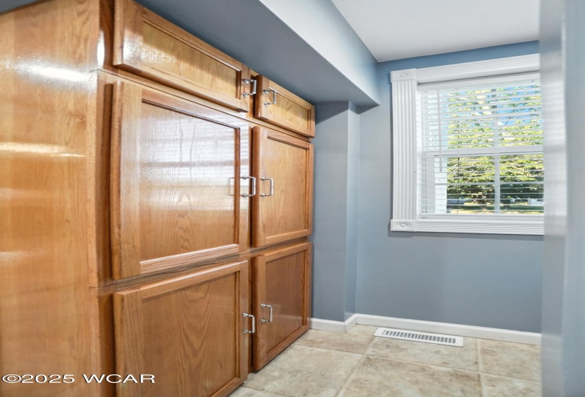 928 Main Street, Delphos, Ohio, 3 Bedrooms Bedrooms, ,1 BathroomBathrooms,Residential,For Sale,Main,308155