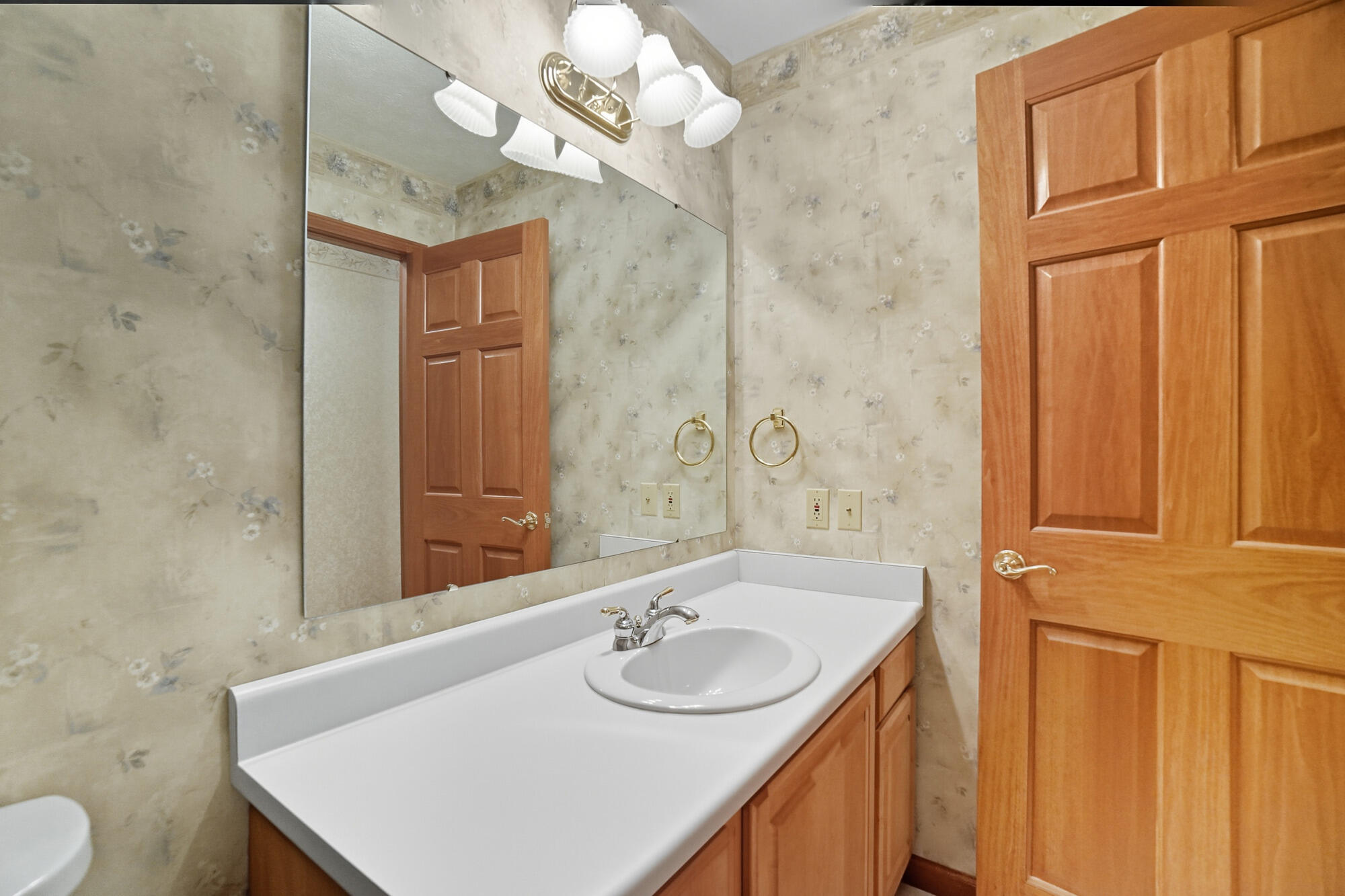 1251 Driftwood Trail, Sidney, Ohio 45365