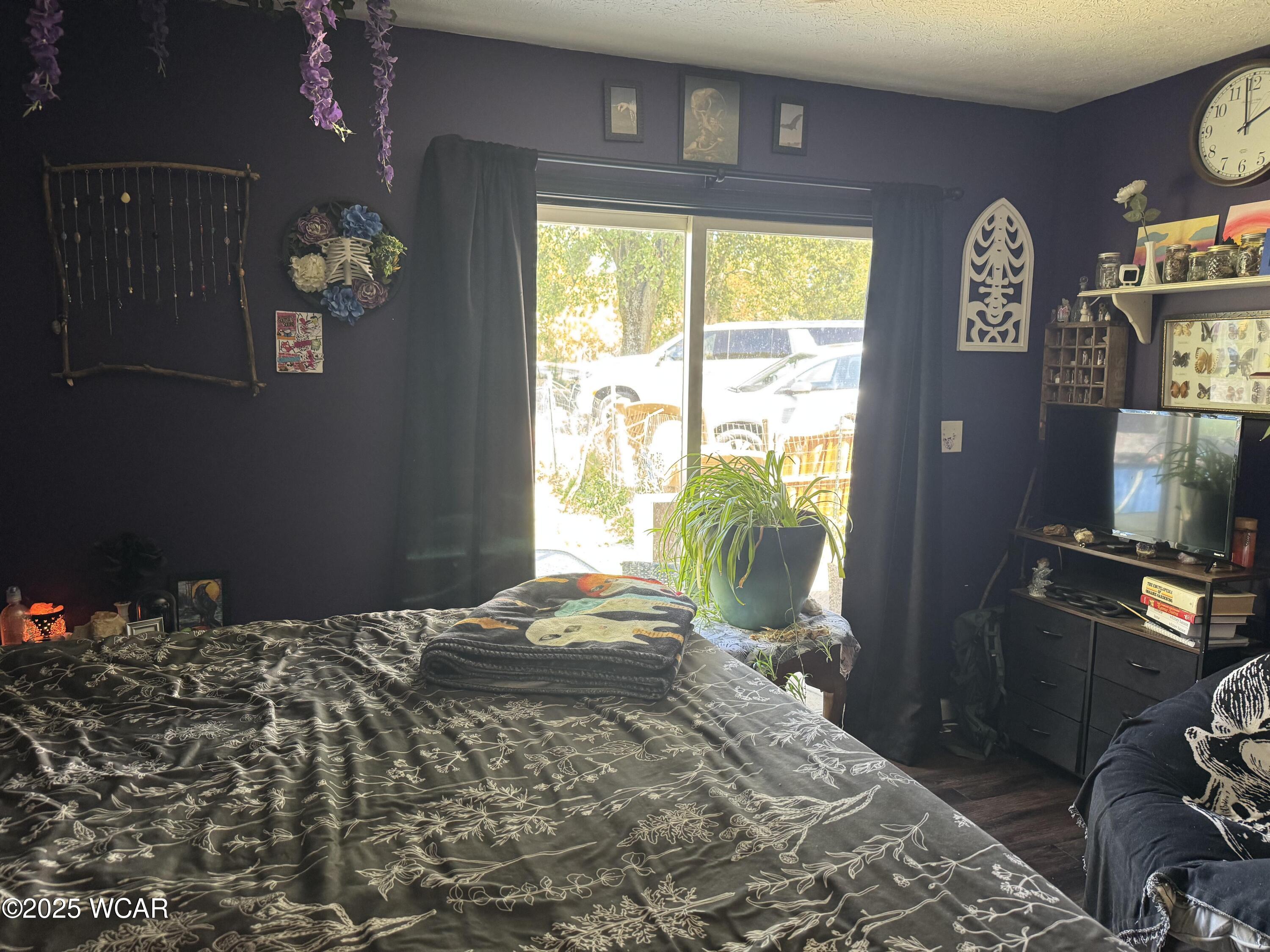 10423 Columbus Street, Middleburg, Ohio