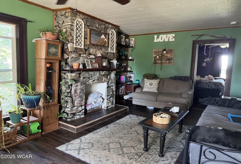 10423 Columbus Street, Middleburg, Ohio, 3 Bedrooms Bedrooms, ,1 BathroomBathrooms,Residential,For Sale,Columbus,308223