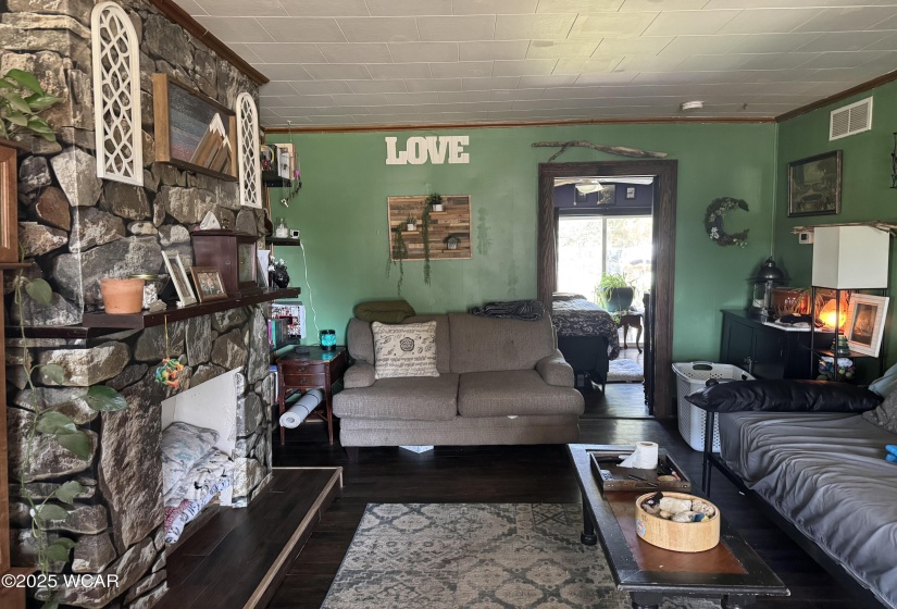 10423 Columbus Street, Middleburg, Ohio, 3 Bedrooms Bedrooms, ,1 BathroomBathrooms,Residential,For Sale,Columbus,308223