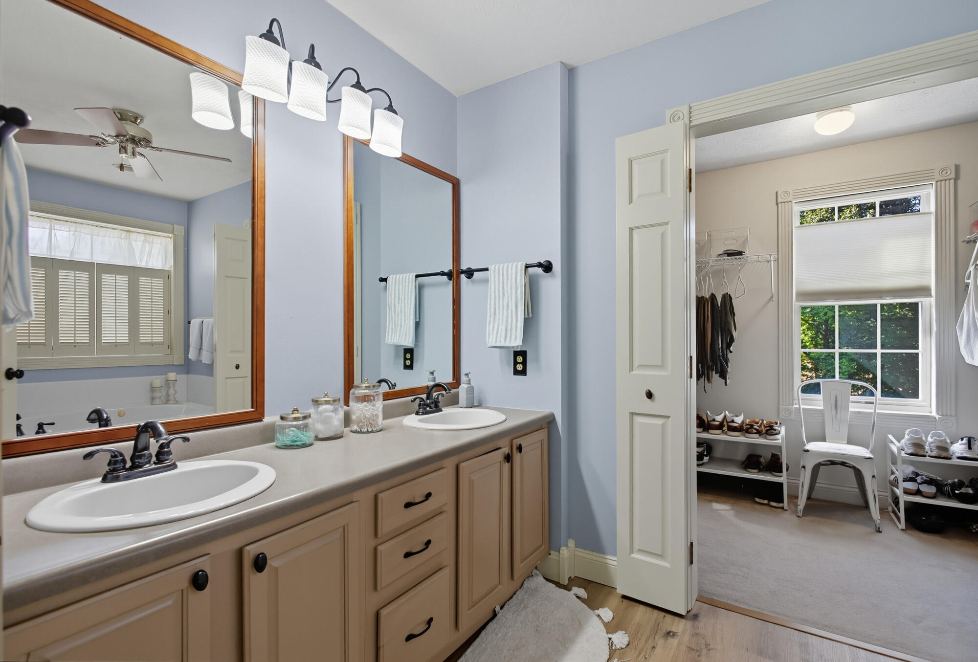 970 Forest Edge Avenue, Springfield, Ohio 45503