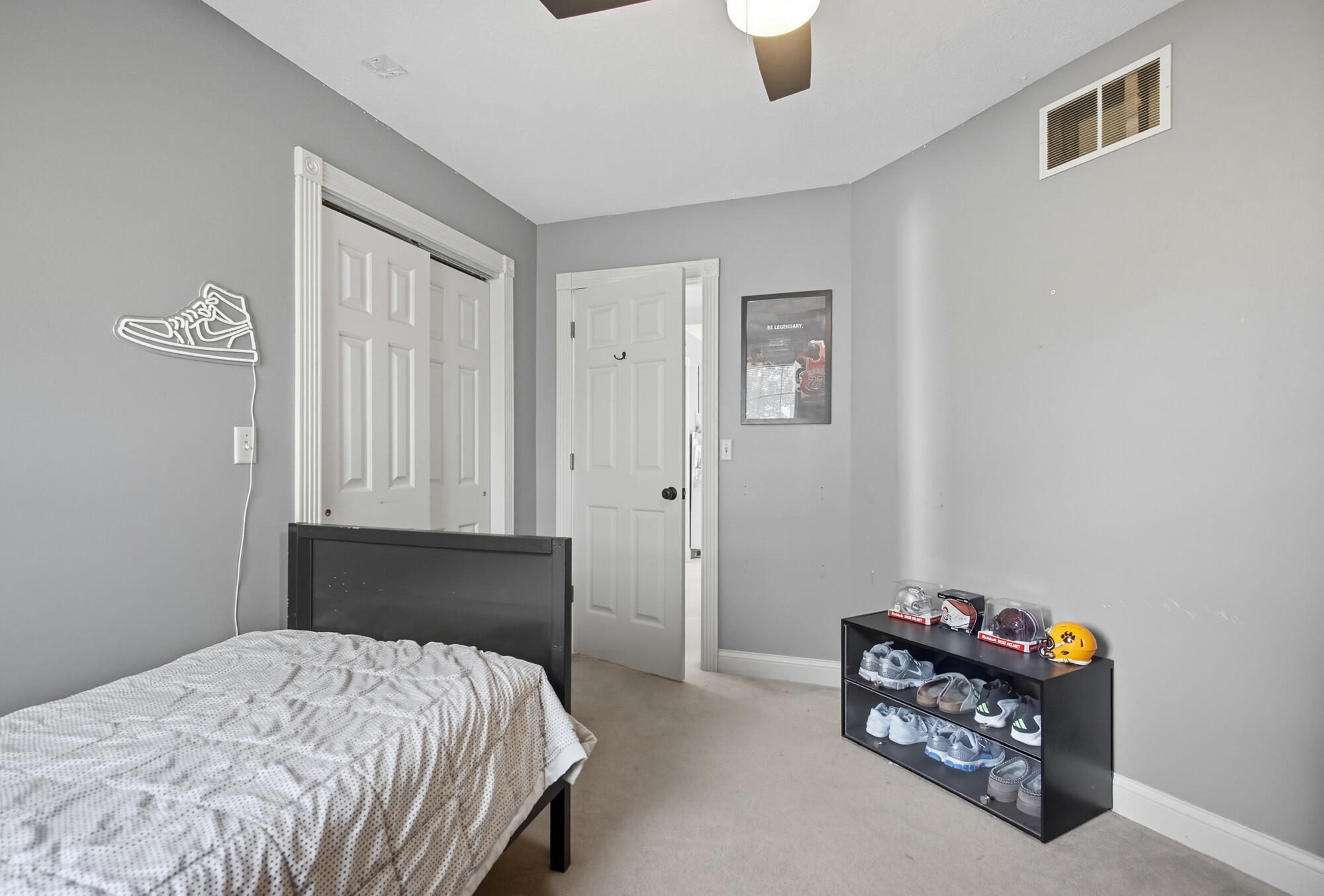 970 Forest Edge Avenue, Springfield, Ohio 45503